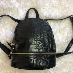 Black back bag